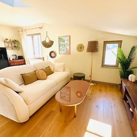 Elegant 2 Pieces 50m2 Au Coeur Du Vieil