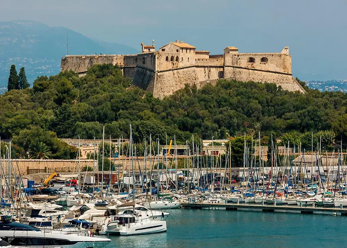 Elegant 2 Pieces 50m2 Au Coeur Du Vieil Apartment *